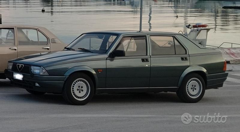 Usata 1987 Alfa Romeo 75 Tre volumi | 23.000 € - Immagine 1/4