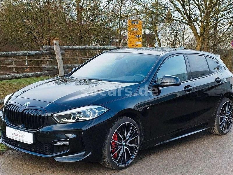 Usata BMW 120 M Sport 178 CV (130 kW) 2022 Nero Utilitaria