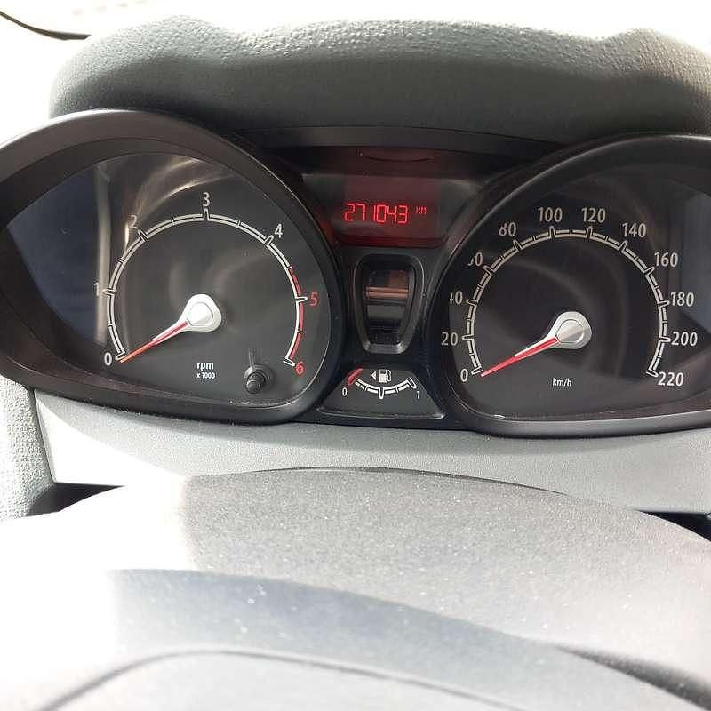 Usata Ford Fiesta 68 CV (50 kW) 2010 Utilitaria