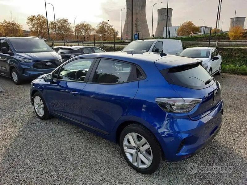 Neu Renault Clio V Equilibre 101 PS (74 kW) 2025 Blau Limousine