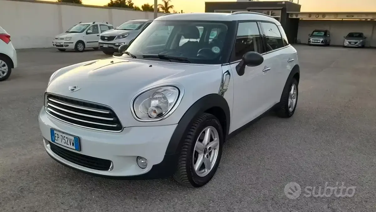 Usata Mini One D Countryman 90 CV (66 kW) 2013 Bianco SUV