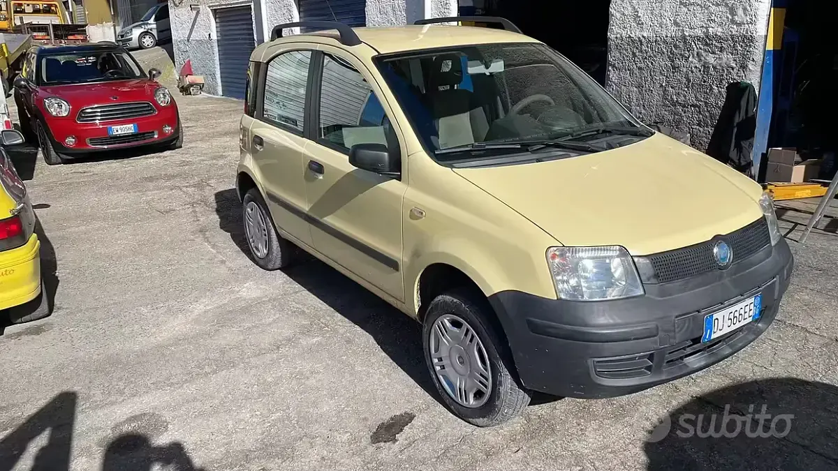 Usata Fiat Panda 4x4 Dynamic 69 CV (50 kW) 2007 Giallo Utilitaria