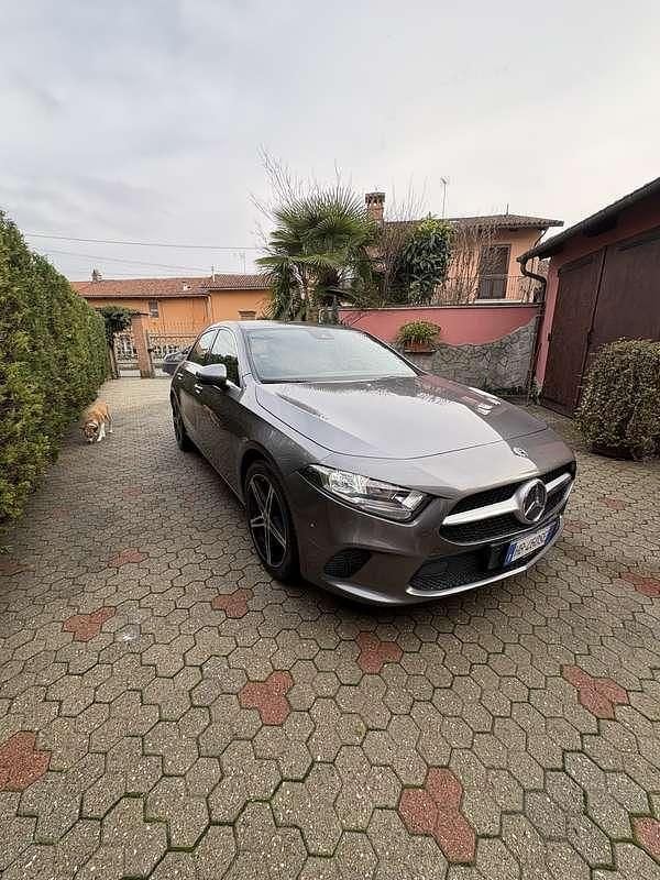 Usata Mercedes A200 Premium 163 CV (119 kW) 2018 Berlina