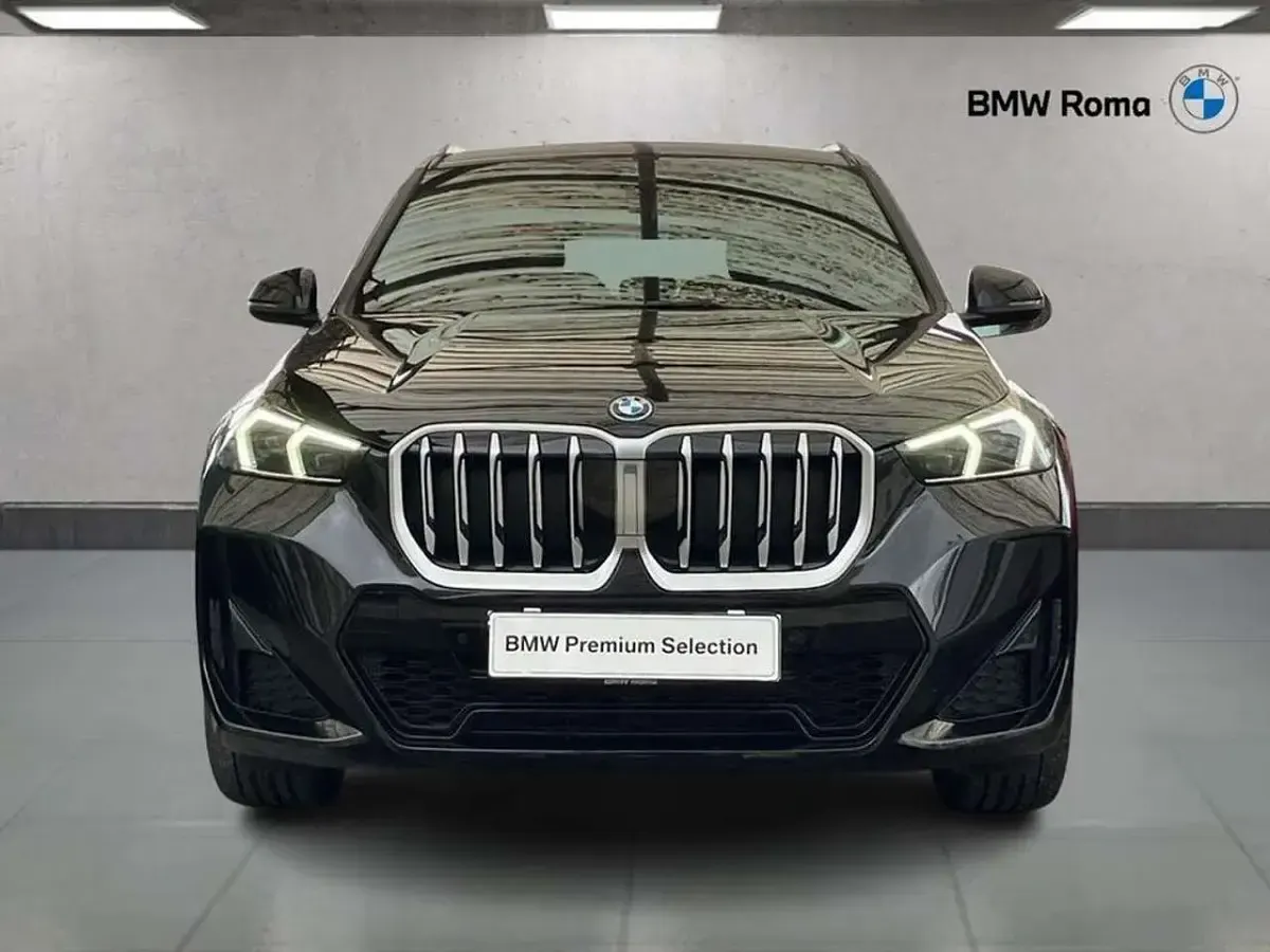 Usata BMW X1 M Sport 245 CV (180 kW) 2026 Black sapphire metallizzato SUV