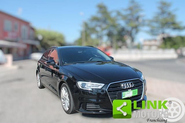 Nero Usata 2017 Audi A3 Sportback Admired Due volumi | 15.900 € (Molto cara) - Immagine 1/4