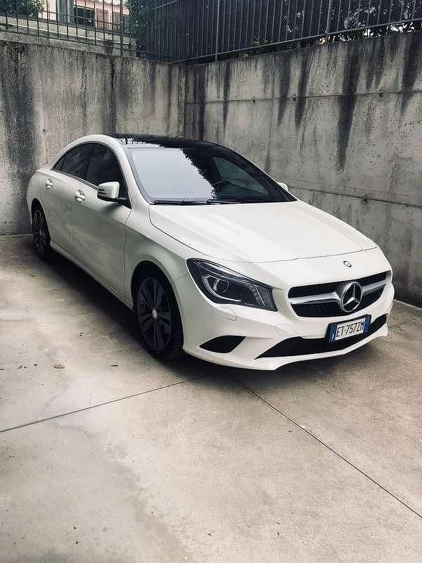 Usata Mercedes CLA220 170 CV (125 kW) 2014 Berlina