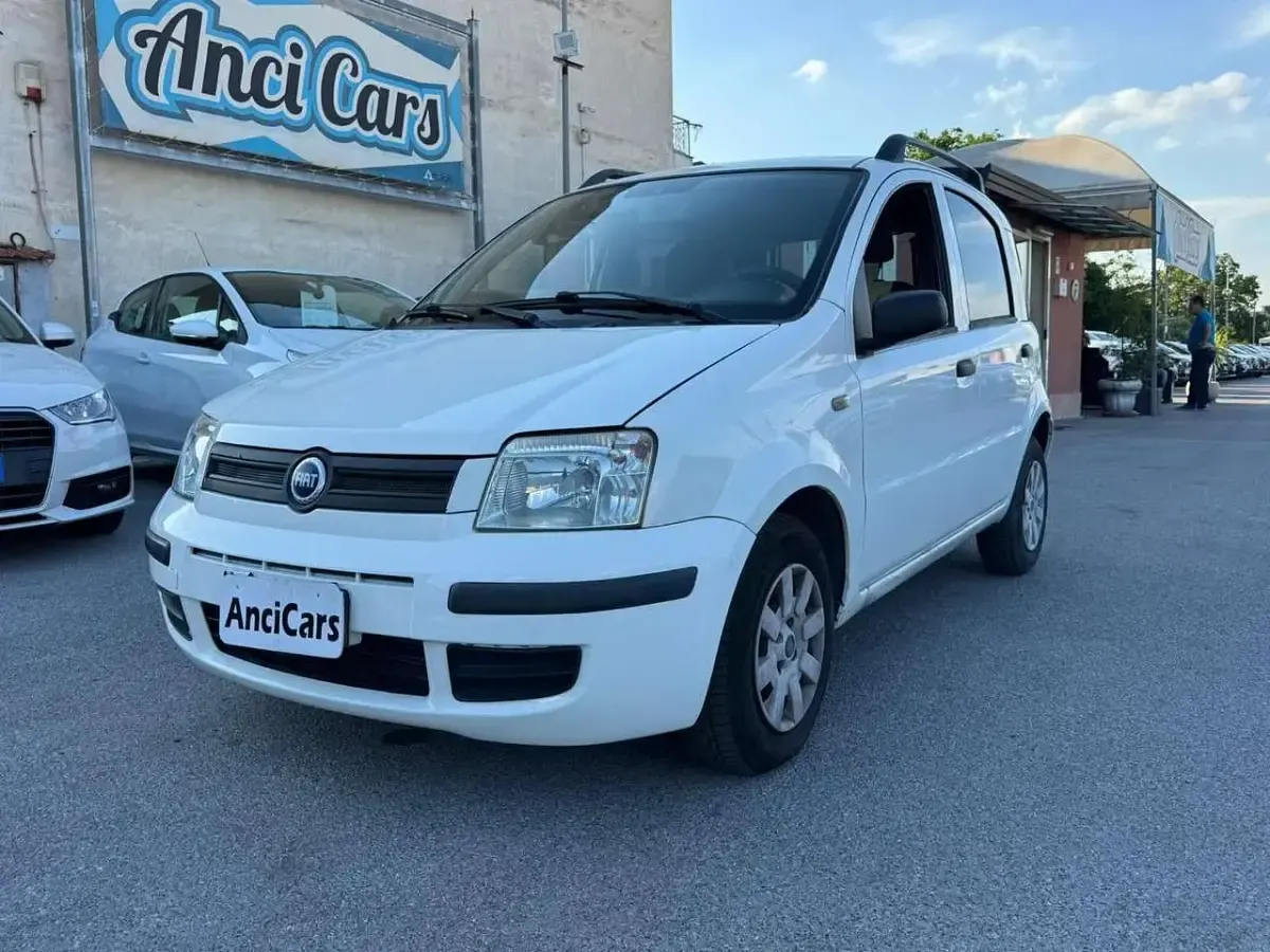Usata Fiat Panda Dynamic 69 CV (50 kW) 2009 Bianco Utilitaria