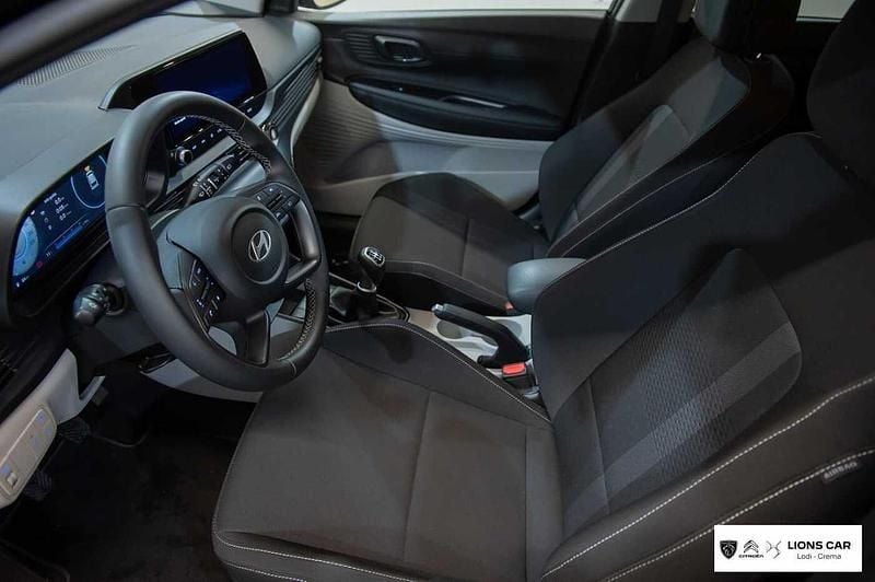 Usata Hyundai i20 Prime 99 CV (72 kW) 2025 Nero Utilitaria