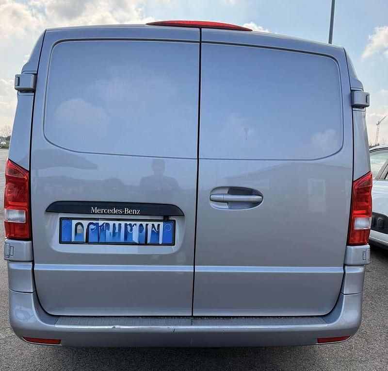 Usata Mercedes Vito 114 CV (83 kW) 2016 Furgone