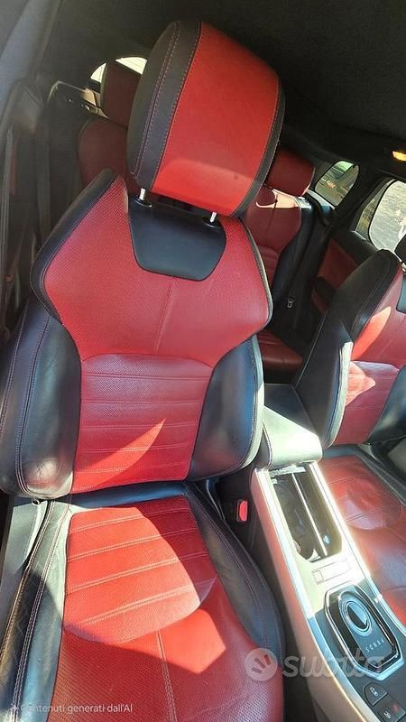 Usata Land Rover Range Rover evoque Black Edition 190 CV (139 kW) 2015 Bianco SUV