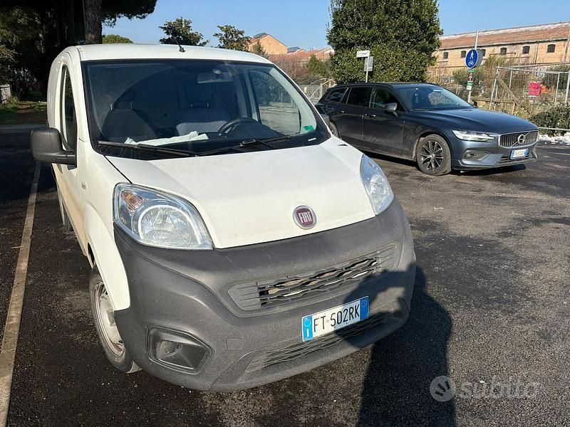 Usata Fiat Fiorino 80 CV (58 kW) 2018 Monovolume
