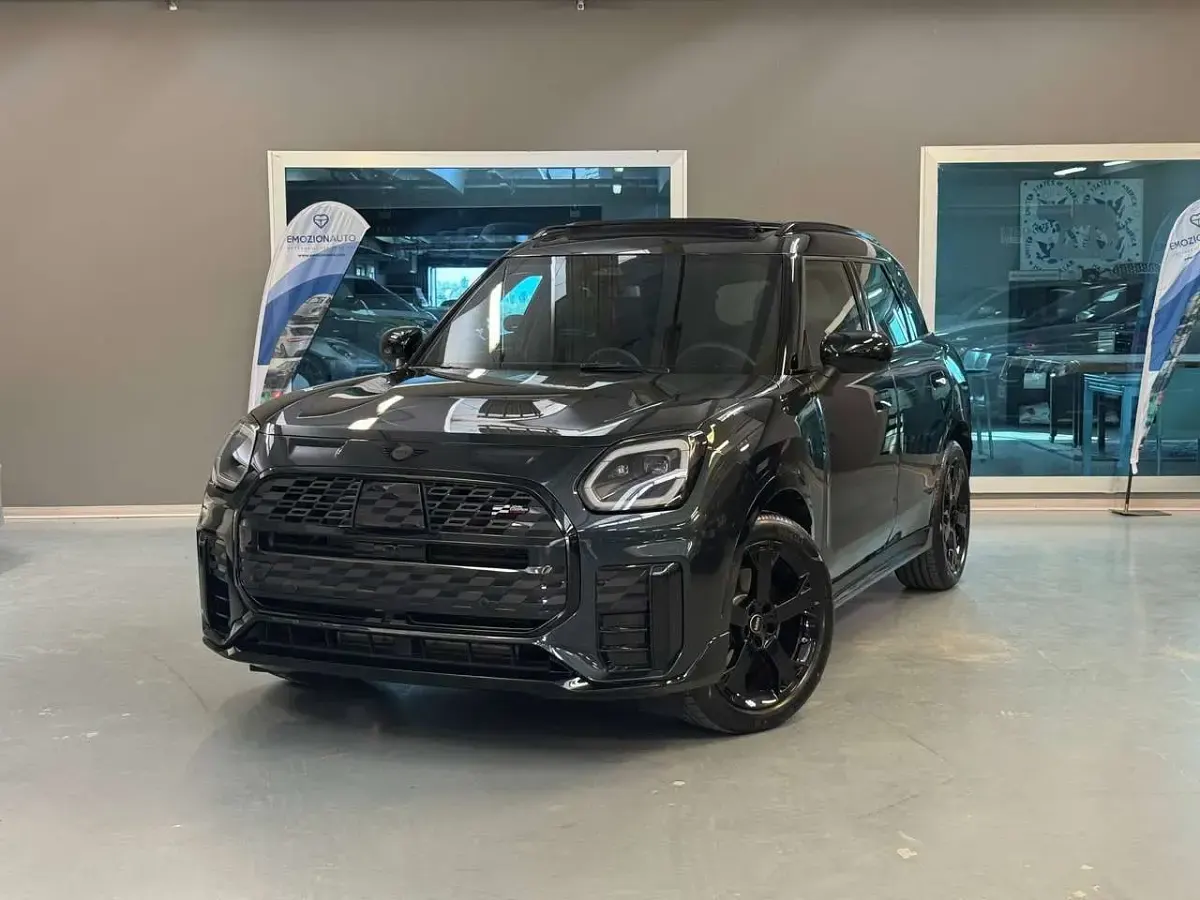 Usata Mini John Cooper Works Countryman 170 CV (125 kW) 2025 Legend grey SUV