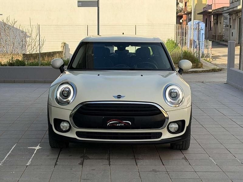 Usata Mini Cooper Clubman Business 116 CV (85 kW) 2018 Bianco Station wagon