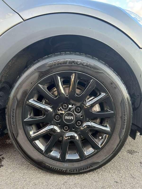 Usata Mini ONE 75 CV (55 kW) 2020 Grigio Utilitaria