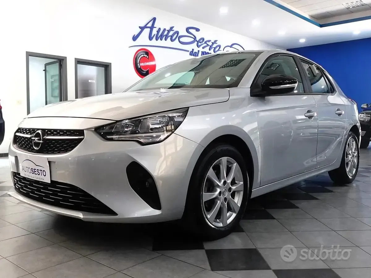 Usata Opel Corsa Edition 75 CV (55 kW) 2022 Grigio Utilitaria