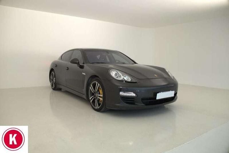 Usata Porsche Panamera 250 CV (183 kW) 2011 Grigio Berlina