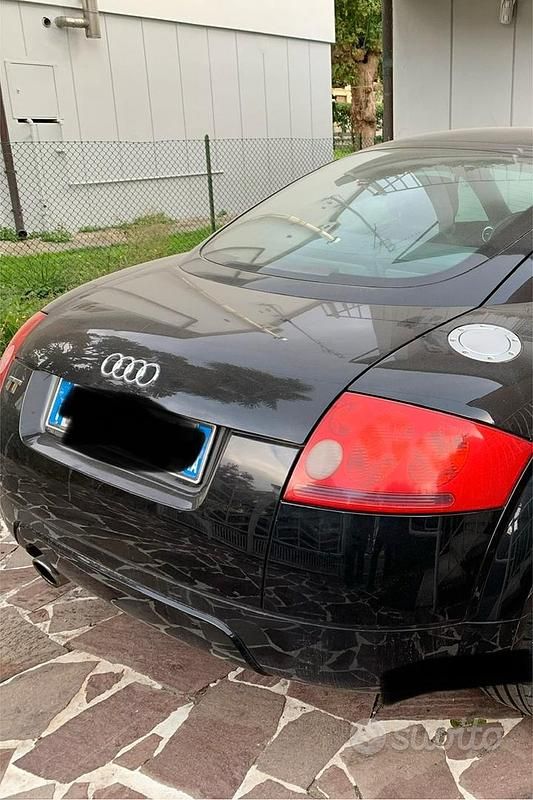 Usata Audi TT 179 CV (131 kW) 1999 Nero Coupé