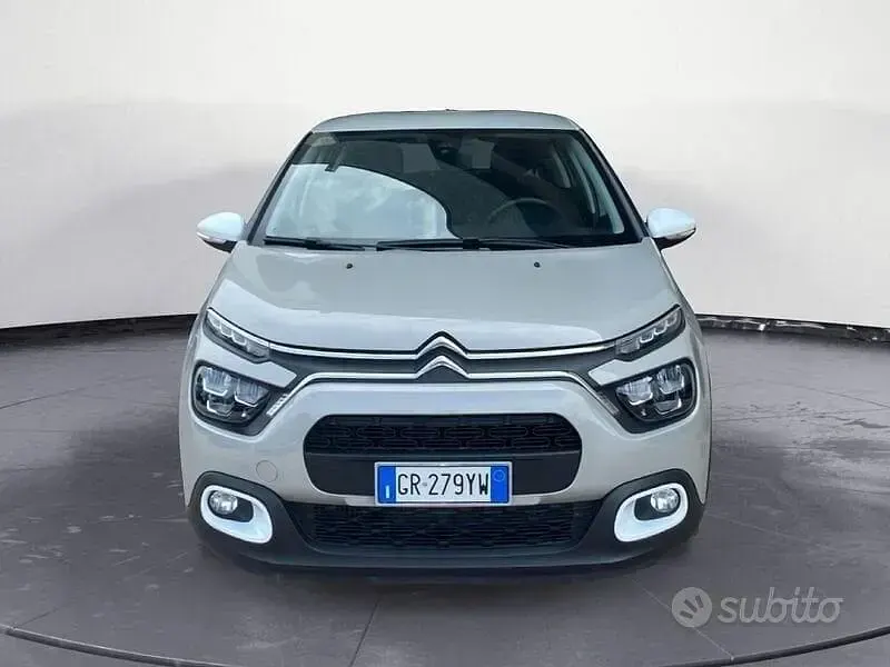 Usata Citroën C3 102 CV (75 kW) 2023 Marrone Utilitaria