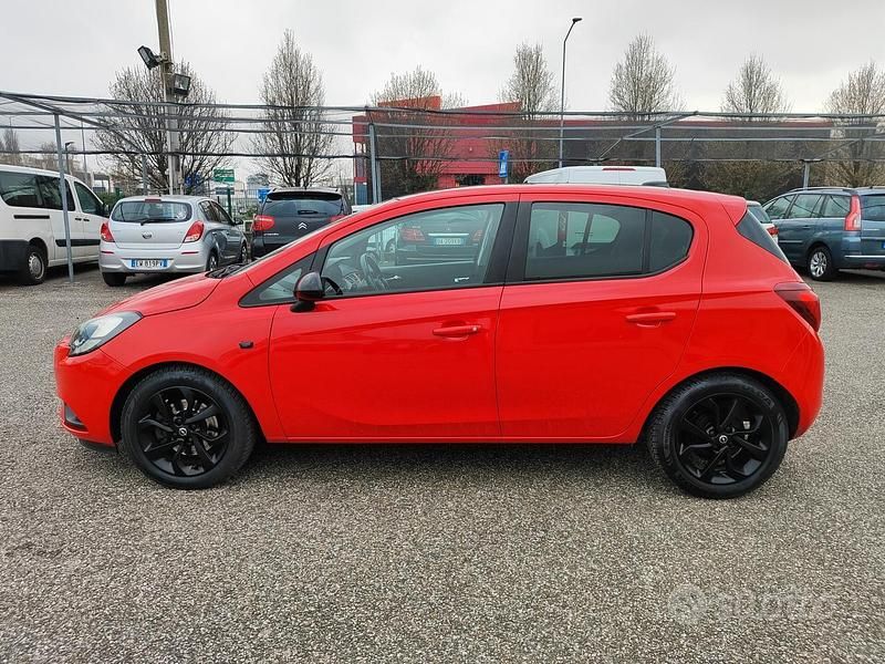 Usata Opel Corsa Edition 75 CV (55 kW) 2017 Rosso Utilitaria