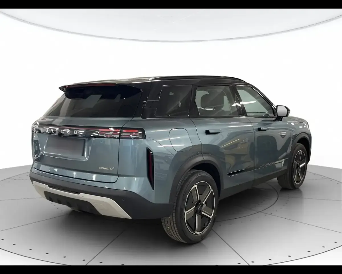 Usata Jaecoo 7 347 CV (255 kW) 2026 Olive gray & carbon crystal black roof SUV