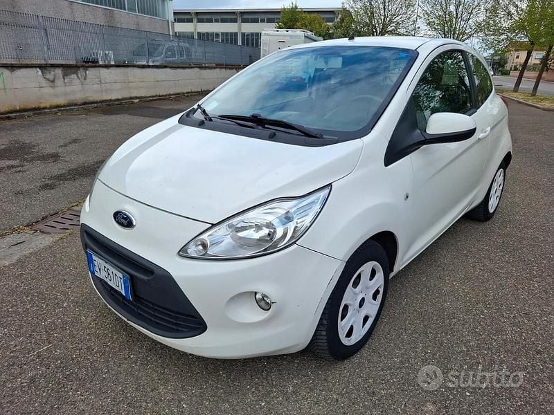 Usata Ford Ka 69 CV (50 kW) 2014 Bianco Berlina