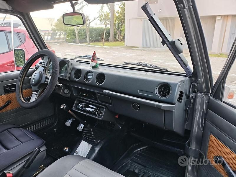 Usata Suzuki Samurai 1985 Grigio SUV