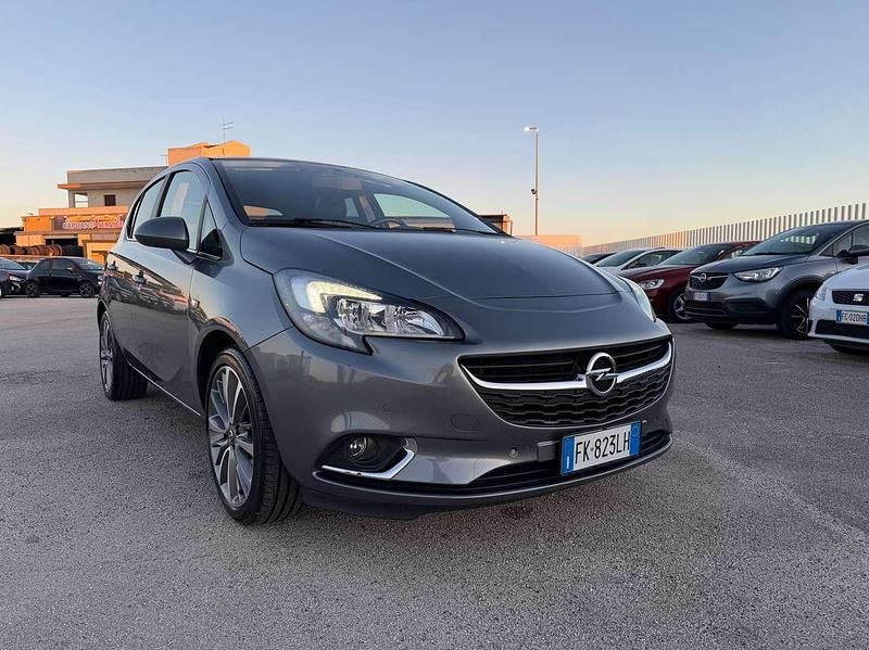 Usata Opel Corsa Innovation 90 CV (66 kW) 2017 Grigio Utilitaria