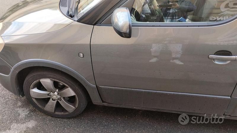 Usata Skoda Roomster Style 2007 Verde Monovolume