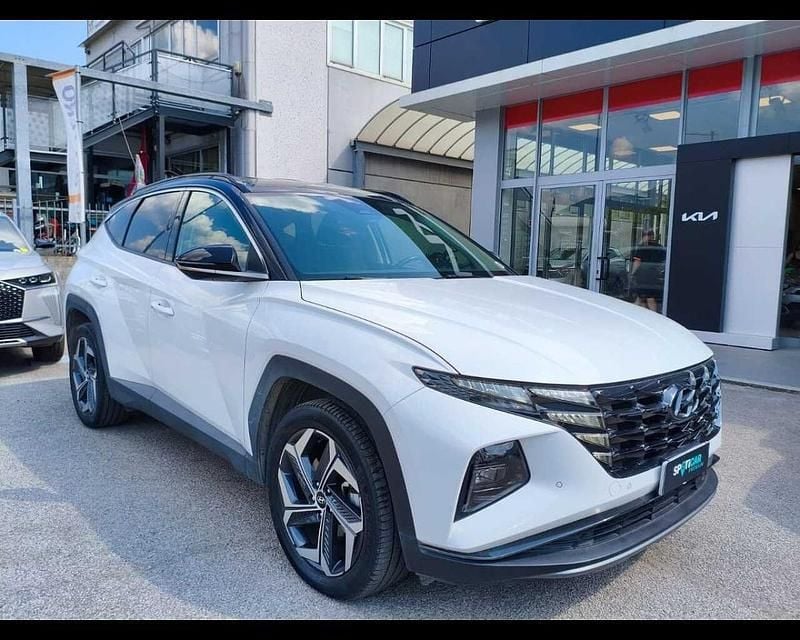 Usata Hyundai Tucson Advanced 179 CV (131 kW) 2022 Bianco SUV