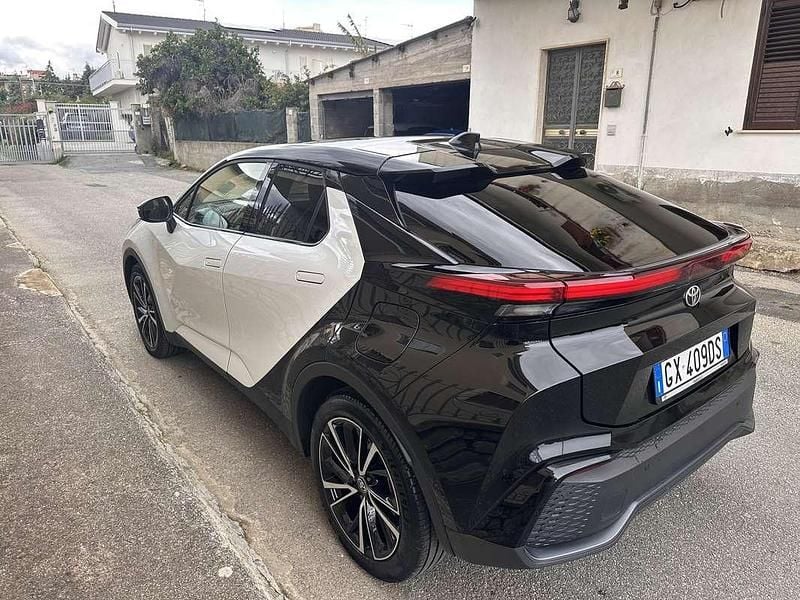 Usata Toyota C-HR Lounge 152 CV (111 kW) 2024 SUV