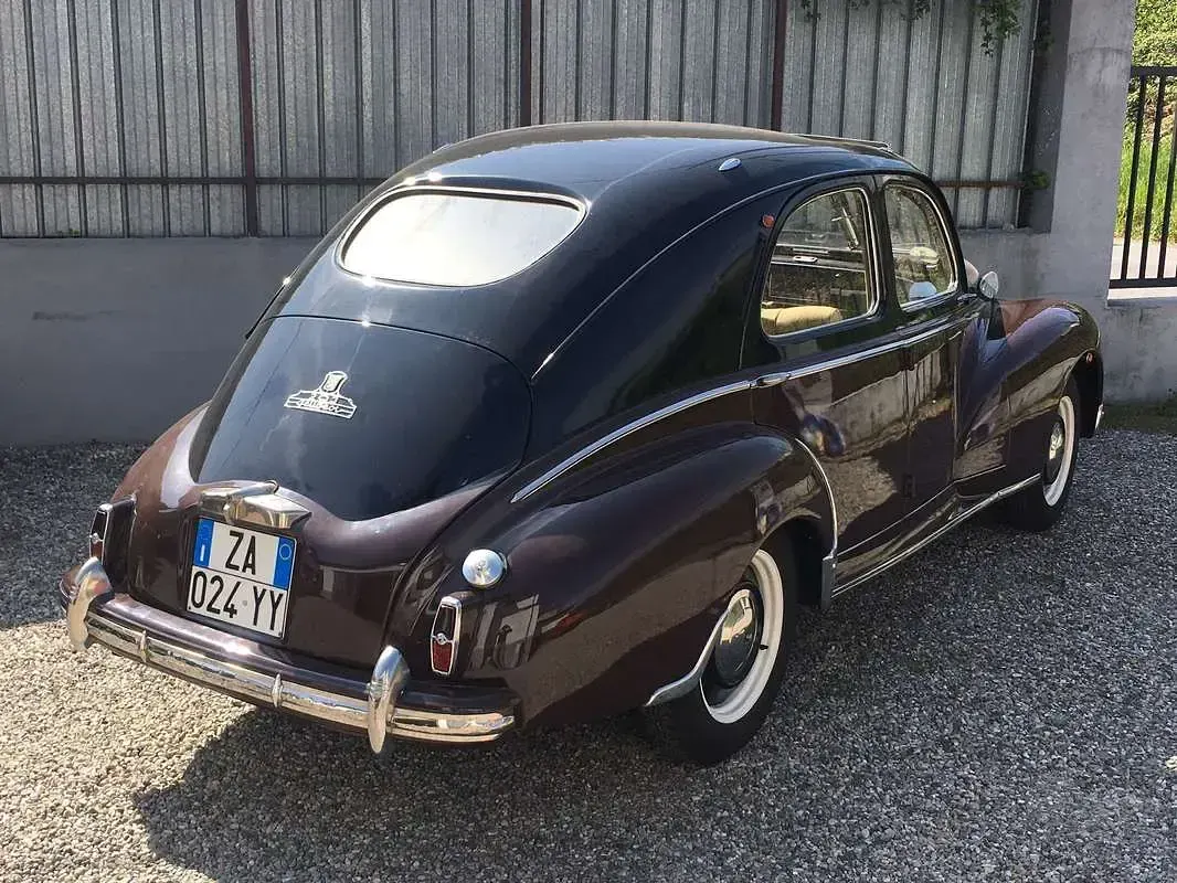 Gebraucht Peugeot 203 45 PS (33 kW) 1950 Schwarz Limousine