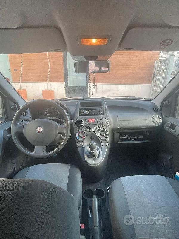 Usata Fiat Panda Dynamic 69 CV (50 kW) 2012 Bianco Utilitaria