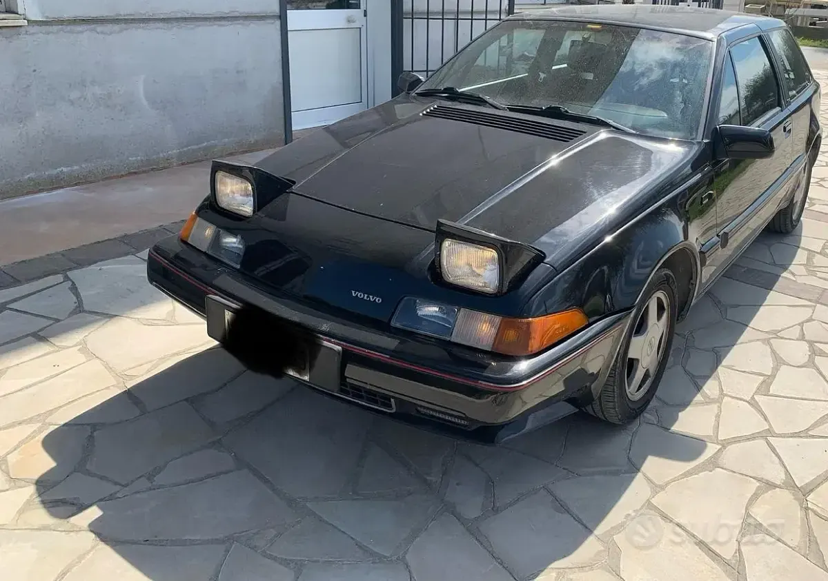 Usata Volvo 480 122 CV (89 kW) 1990 Nero Coupé