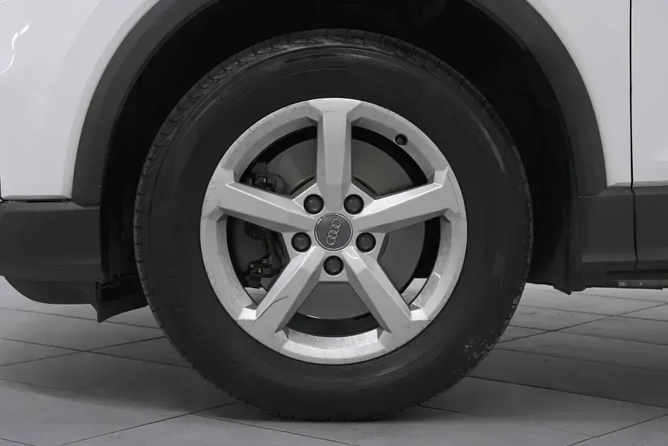 Usata Audi Q2 Comfort 116 CV (85 kW) 2018 Nero SUV