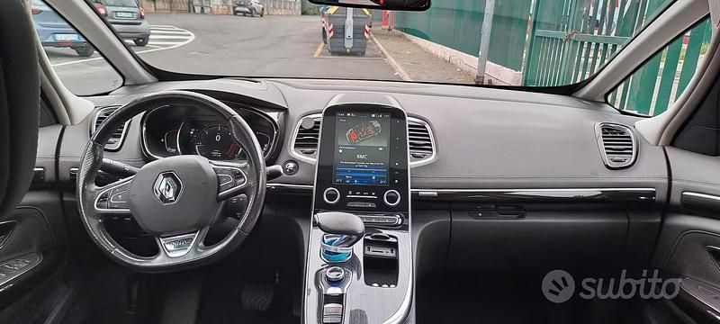 Usata Renault Espace Initiale Paris 160 CV (117 kW) 2015 Nero Monovolume