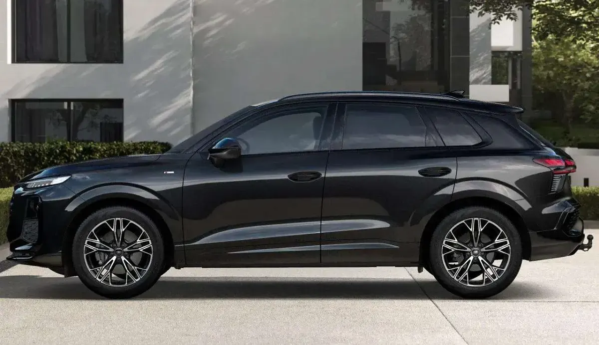 Nuova Audi Q3 S-Line 204 CV (150 kW) 2026 Nero SUV