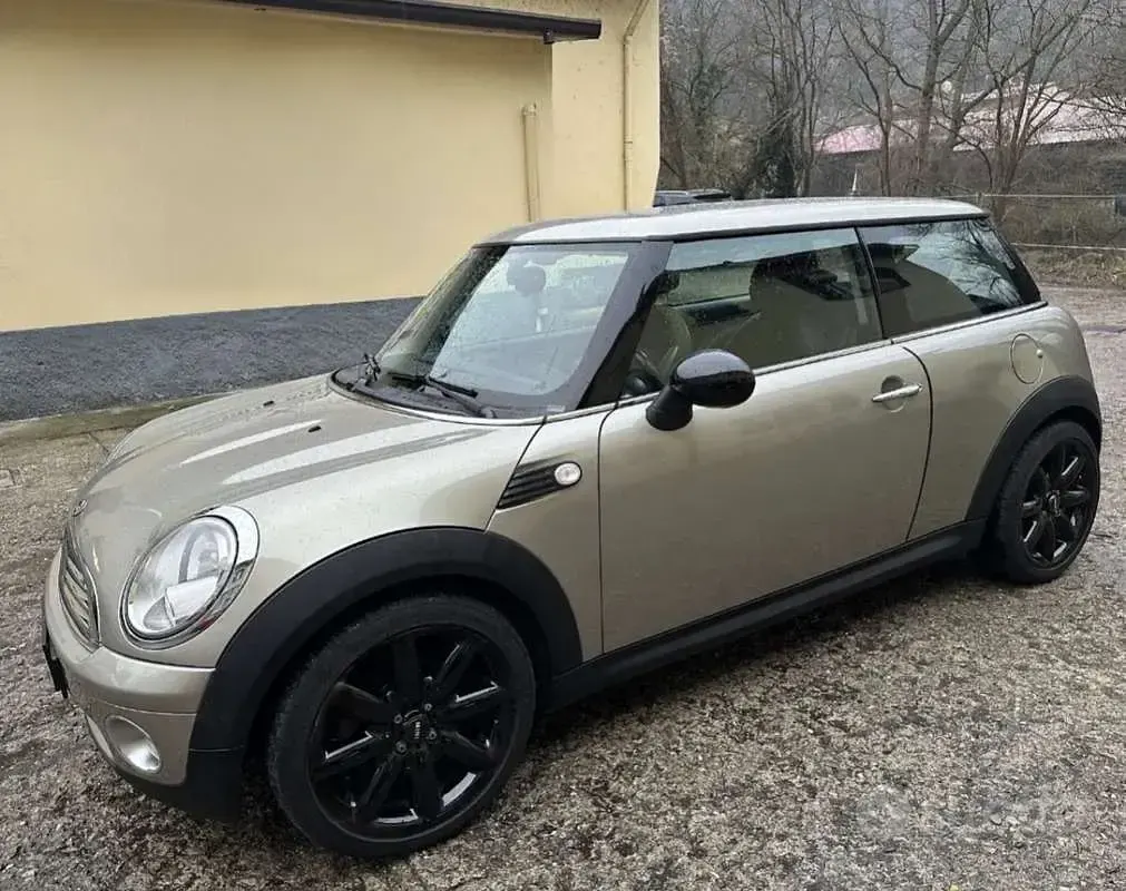 Usata Mini ONE 90 CV (66 kW) 2007 Utilitaria