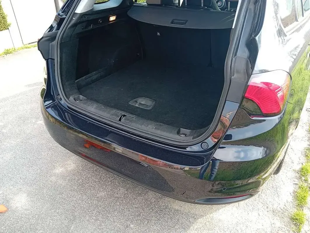 Usata Fiat Tipo Lounge 120 CV (88 kW) 2017 Station wagon