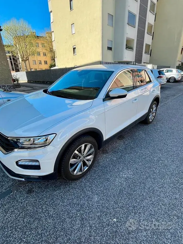 Usata VW T-Roc Business 116 CV (85 kW) 2020 Bianco SUV
