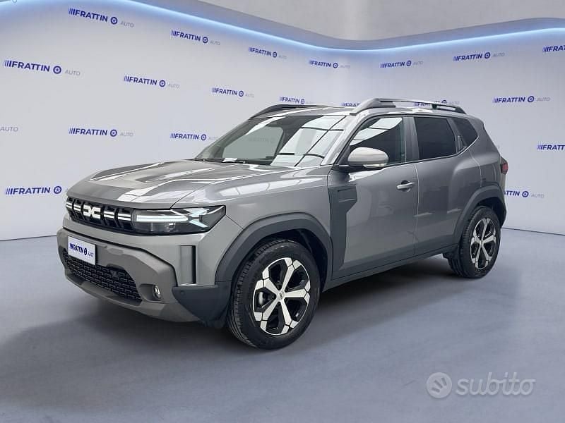 Grigio scuro Usata 2025 Dacia Duster Journey SUV | 20.990 € (Cara) - Immagine 1/4