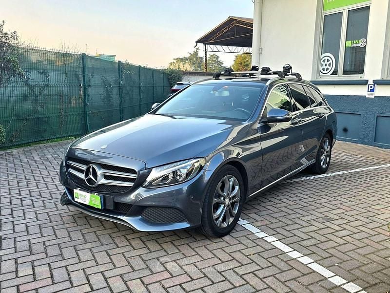 Usata Mercedes C220 Premium Plus 170 CV (125 kW) 2015 Grigio Station wagon