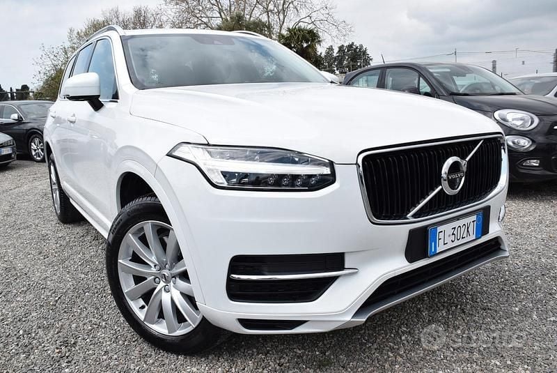 Usata Volvo XC90 Momentum 190 CV (139 kW) 2017 Bianco SUV