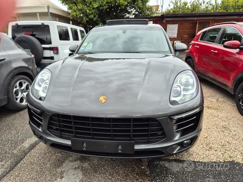 Usata Porsche Macan 250 CV (183 kW) 2015 Grigio SUV