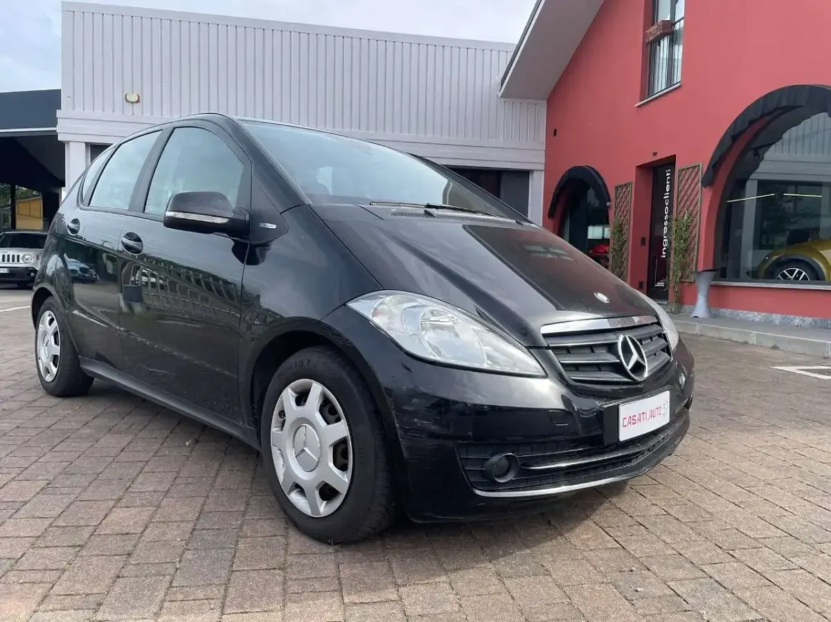 Usata Mercedes A160 Style 82 CV (60 kW) 2012 Nero Utilitaria