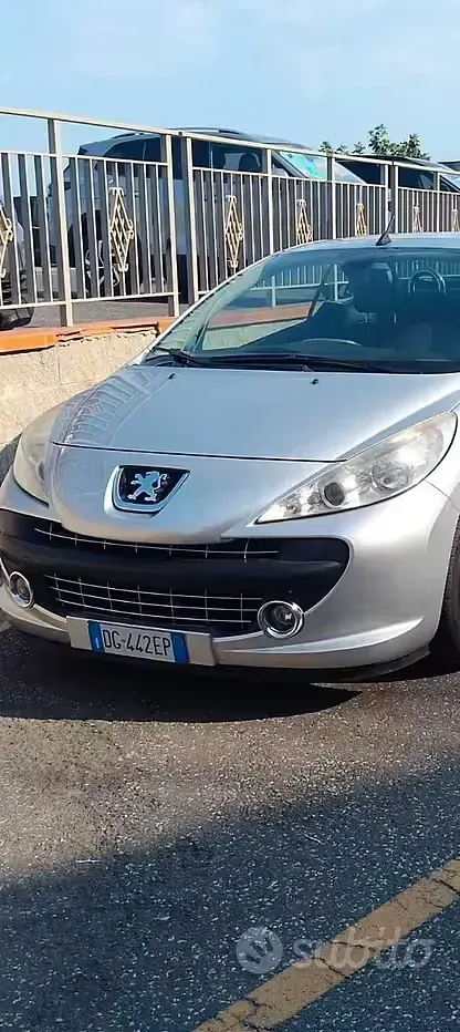 Usata Peugeot 207 150 CV (110 kW) 2007 Grigio Cabrio