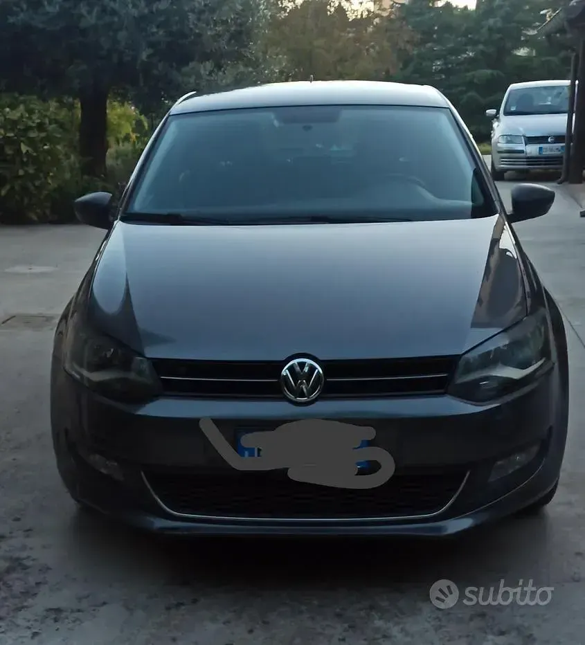 Usata VW Polo 90 CV (66 kW) 2012 Grigio Utilitaria