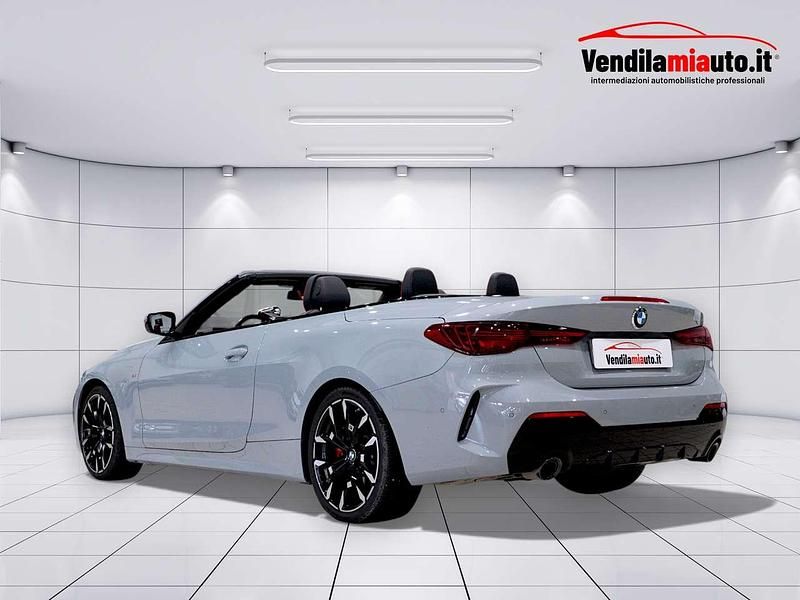 Usata BMW 420 M Sport 190 CV (139 kW) 2024 Grigio Cabrio