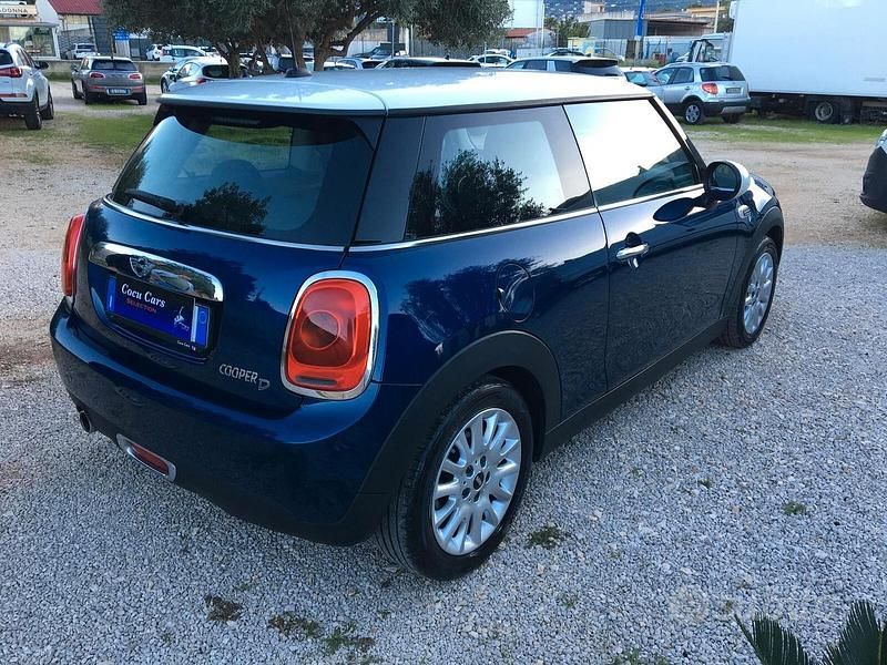 Usata Mini One D Business 115 CV (84 kW) 2014 Blu Utilitaria