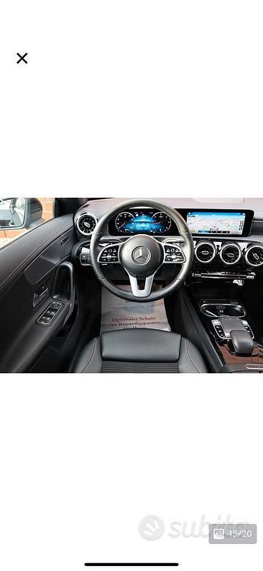 Usata Mercedes CLA220 190 CV (139 kW) 2019 Nero Berlina
