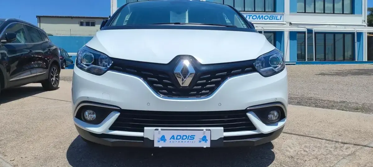 Usata Renault Scénic 120 CV (88 kW) 2021 Bianco Monovolume